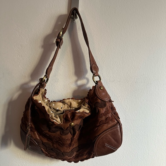Moschino cheap and chic hobo shoulder bag. So cute. Perfect condition. - Picture 1 of 16